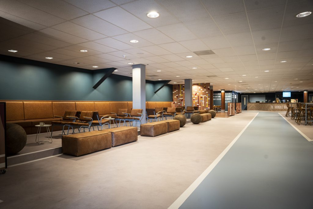 Publieksevenement, Zakelijke Evenementenlocatie Apeldoorn, Bar, Personeelsfeest, Zakelijke Bijeenkomst Gelderland